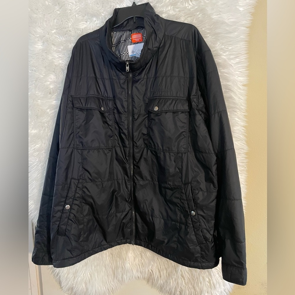 Columbia Thermal Coil Men’s Full Front Zip Black Jacket
Size 4XL